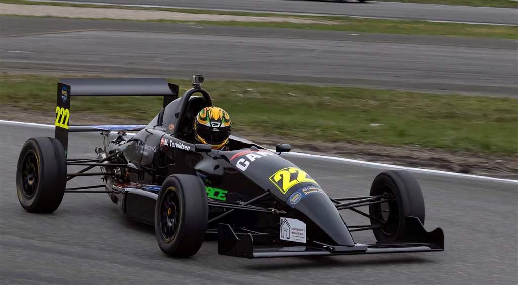 Marcus har fokus på udvikling og sjov i Formel 5
(Foto: Nordic 4)